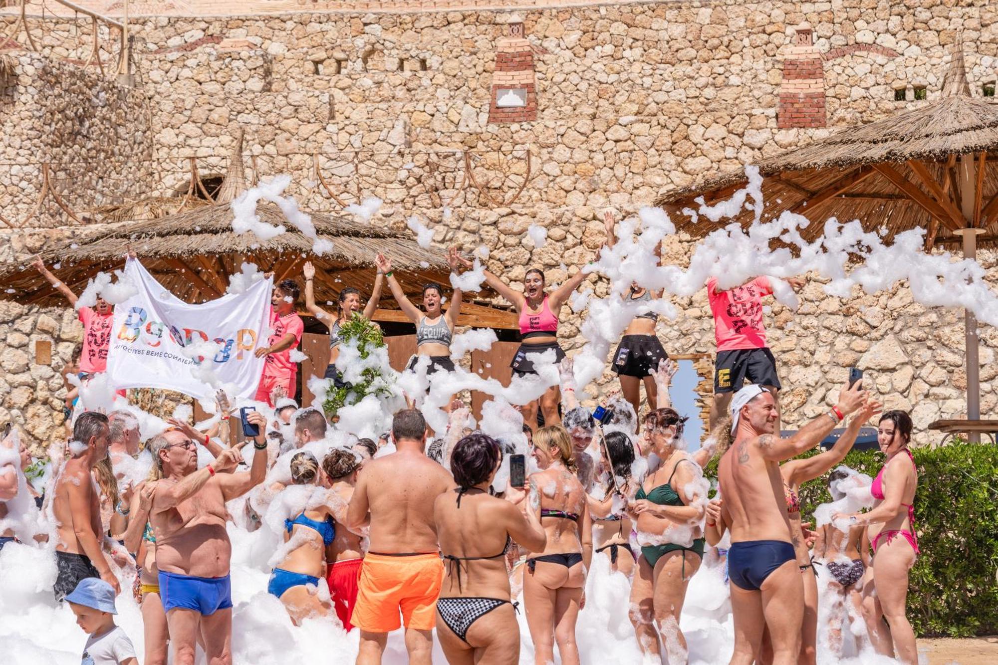 Club El Faraana Reef Resort Шарм-эль-Шейх Экстерьер фото